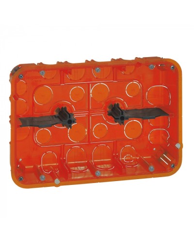 Коробка монтажная Legrand 080126 в Архангельске Распределительные коробки Pintop.ru